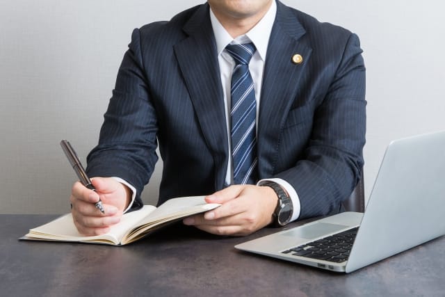 弁護士・司法書士が闇金に介入すべき理由