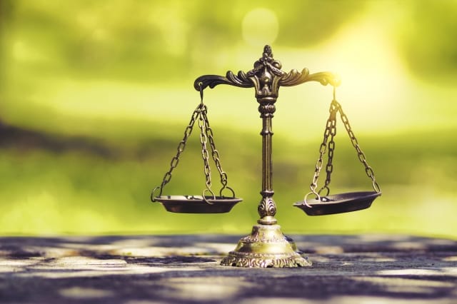 ギャンブルが原因の自己破産を通す「裁量免責」とは?通りやすいケースは?