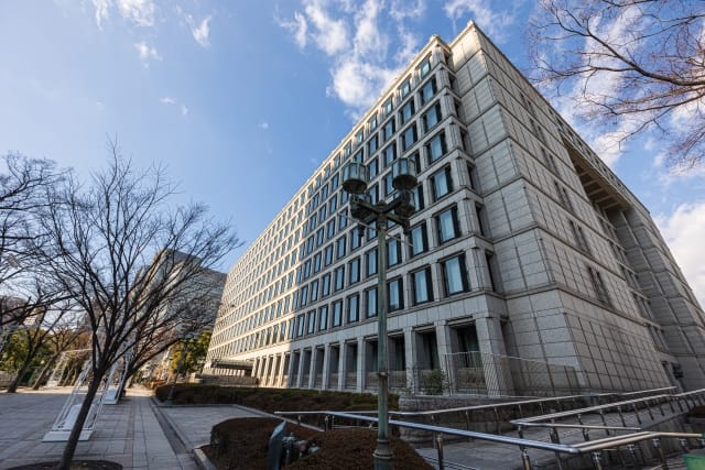 官公庁に直接交渉する流れ