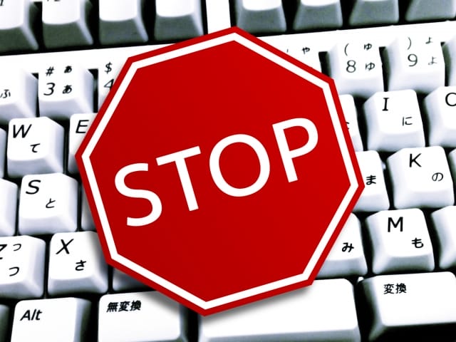 自己破産するとパソコンを差し押さえられてしまうケース