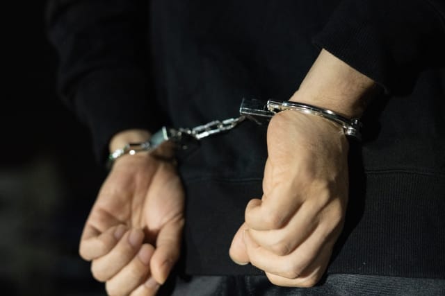 口座売買は何罪に問われるのか?