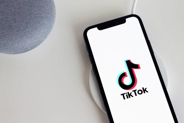 Tiktokで見かける「個人融資」とは?