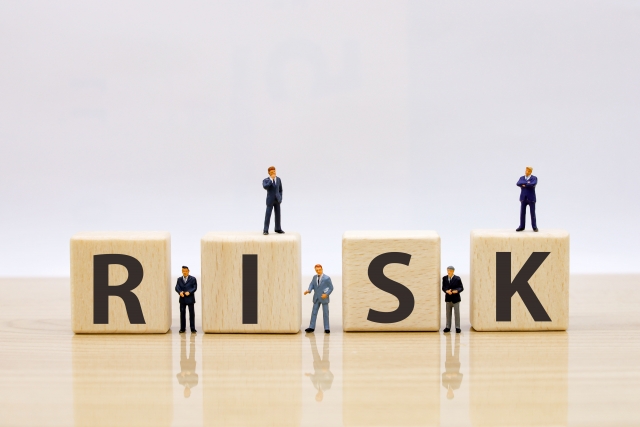 クレジットカード現金化業者を利用するリスク